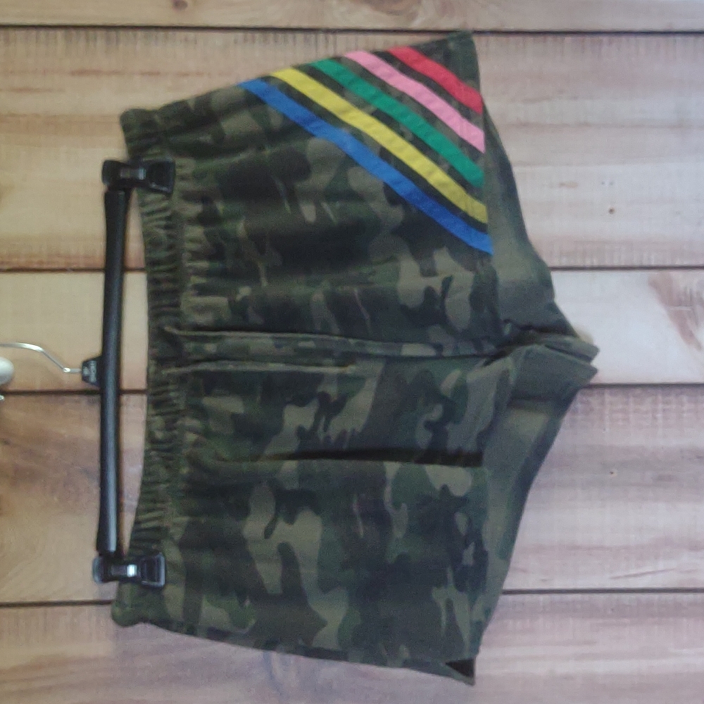 Camo sleepwear shorts